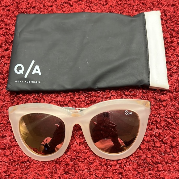 Quay Australia at Eye Sunglasses Lens Cat 3 - Picture 4 of 13